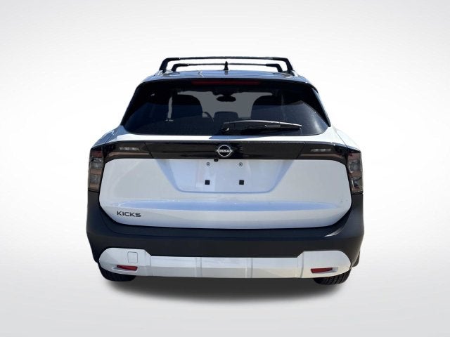 2027 Nissan Kicks SV