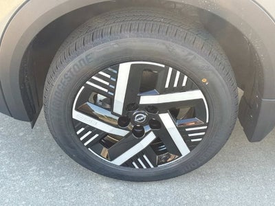 2027 Nissan Kicks SV