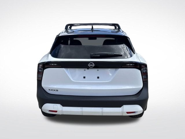 2027 Nissan Kicks SV
