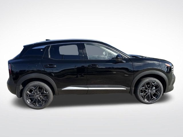 2027 Nissan Kicks SR