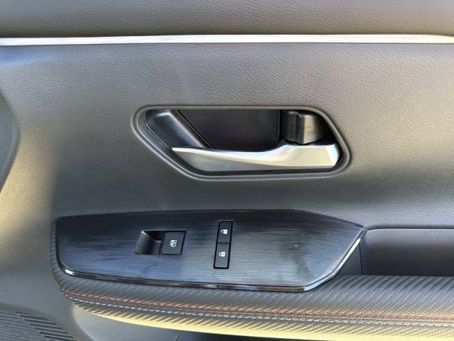 2027 Nissan Kicks SR