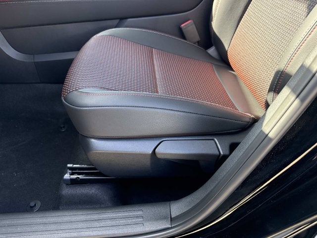 2027 Nissan Kicks SR