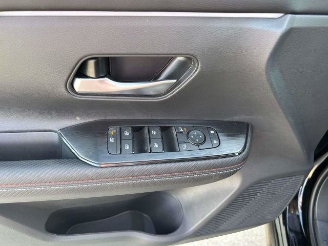 2027 Nissan Kicks SR