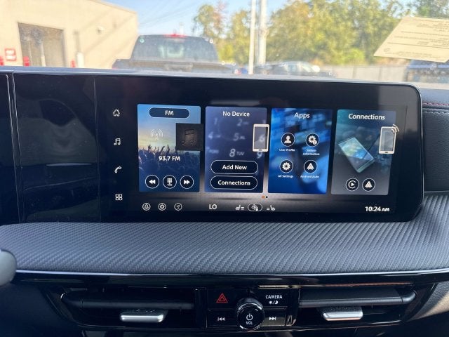 2027 Nissan Kicks SR