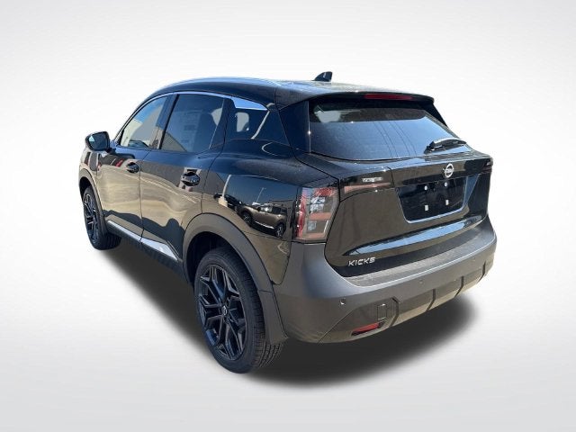 2027 Nissan Kicks SR