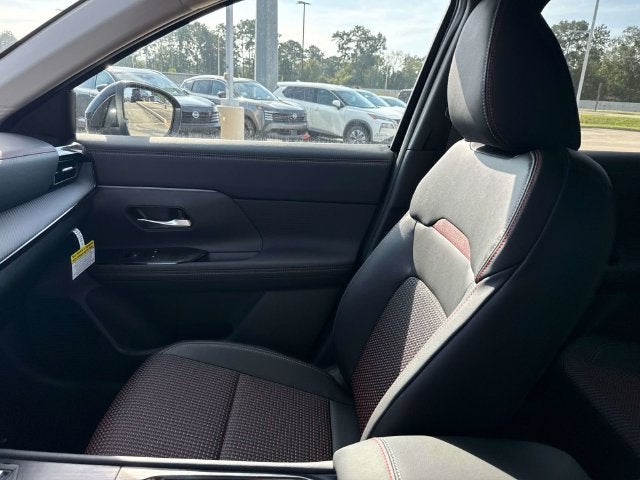 2027 Nissan Kicks SR