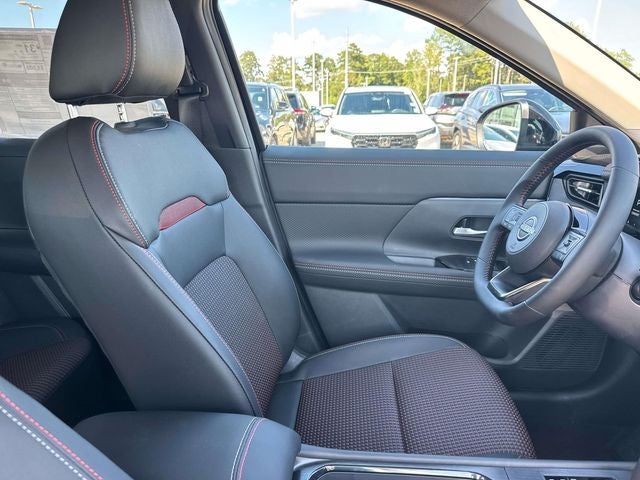 2027 Nissan Kicks SR