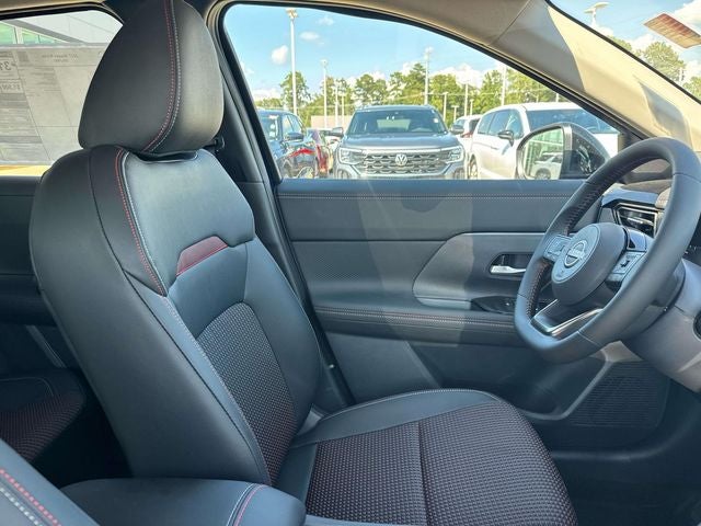 2027 Nissan Kicks SR