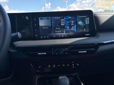 2027 Nissan Kicks SR