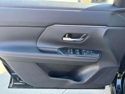 2027 Nissan Kicks SR