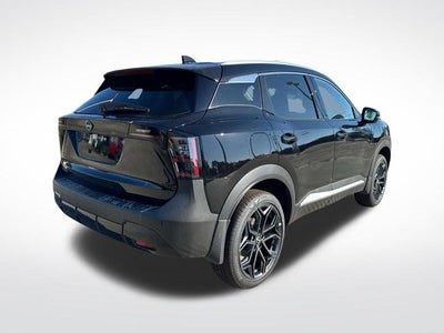 2027 Nissan Kicks SR