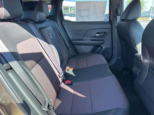 2027 Nissan Kicks SR