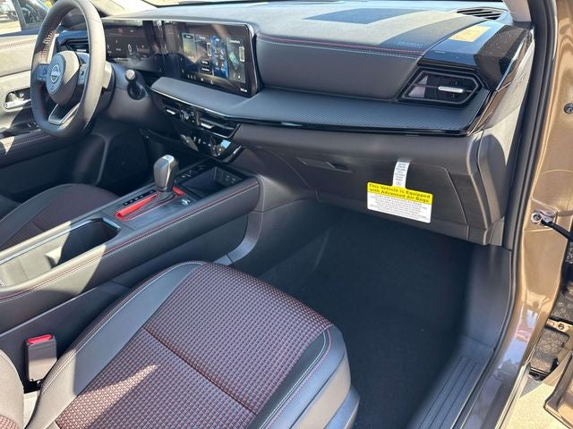 2027 Nissan Kicks SR