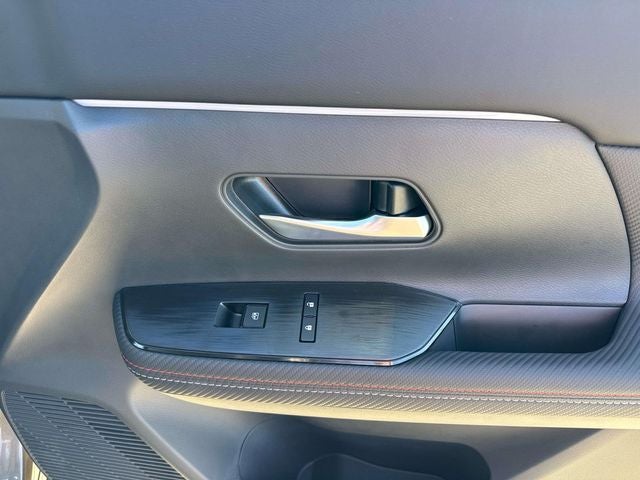 2027 Nissan Kicks SR