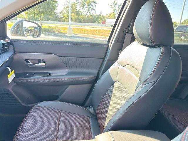 2027 Nissan Kicks SR