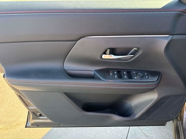 2027 Nissan Kicks SR