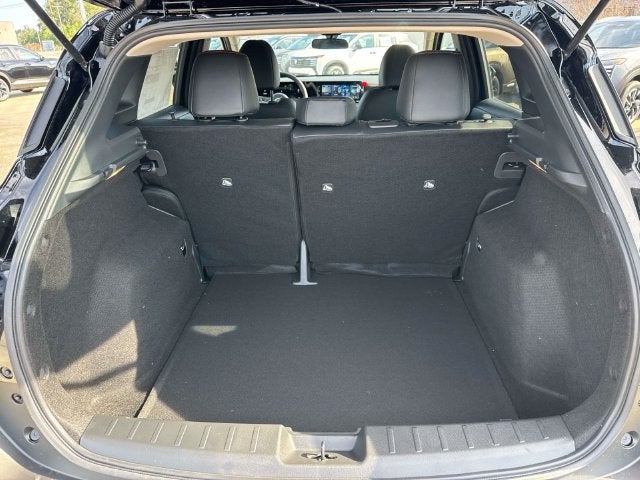 2027 Nissan Kicks SR