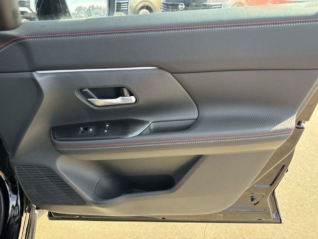2027 Nissan Kicks SR