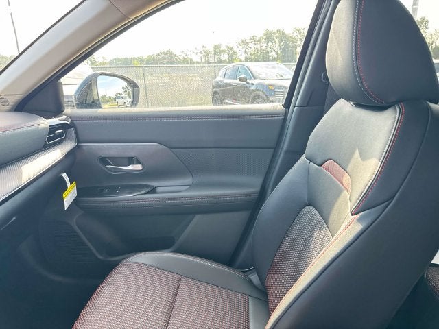 2027 Nissan Kicks SR