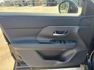 2027 Nissan Kicks SR