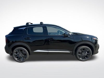 2027 Nissan Kicks SR