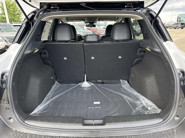 2027 Nissan Kicks SR