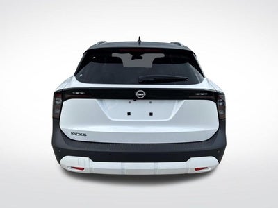 2027 Nissan Kicks SR