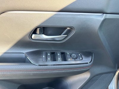 2027 Nissan Kicks SR