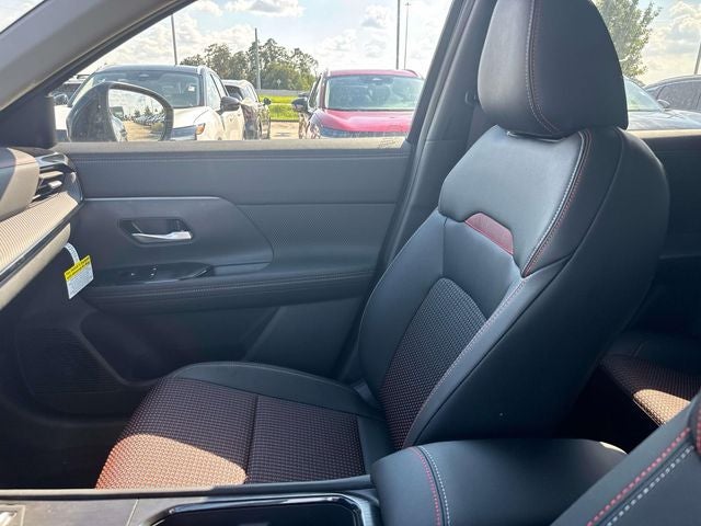 2027 Nissan Kicks SR