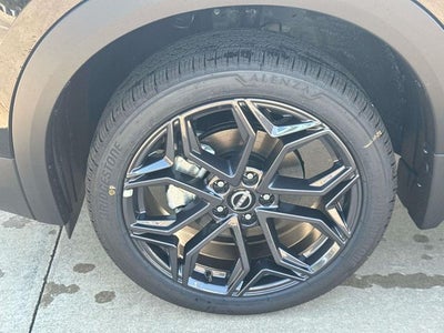 2027 Nissan Kicks SR