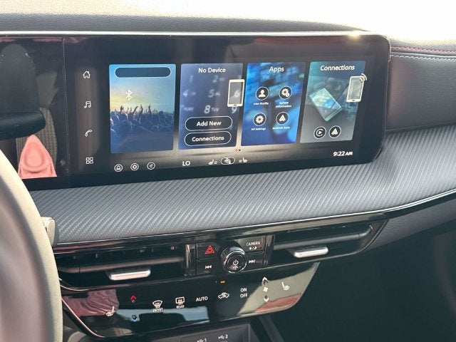 2027 Nissan Kicks SR