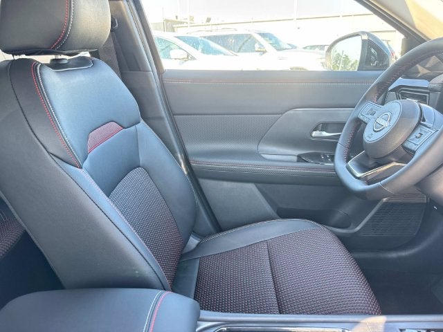 2027 Nissan Kicks SR