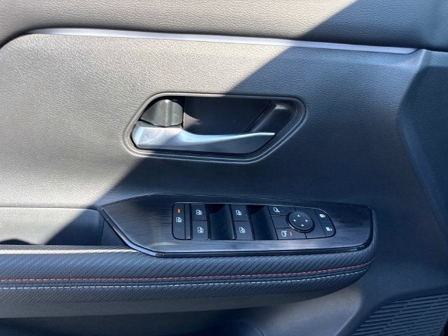 2027 Nissan Kicks SR