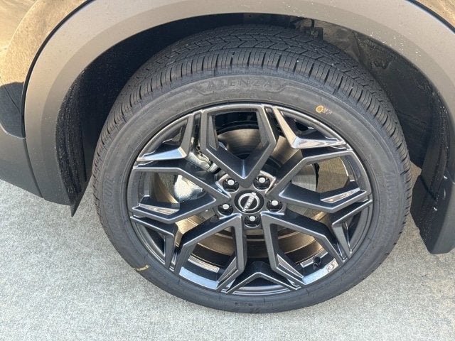 2027 Nissan Kicks SR