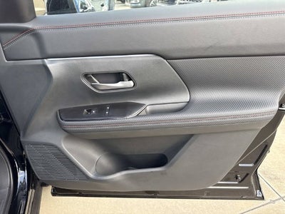 2027 Nissan Kicks SR