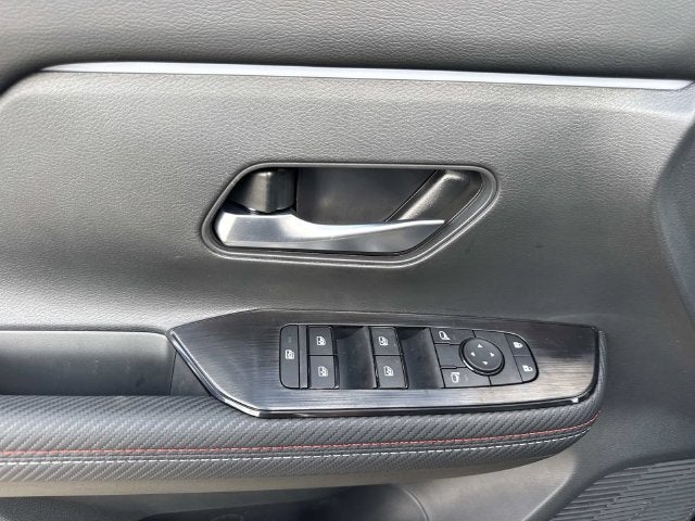 2027 Nissan Kicks SR