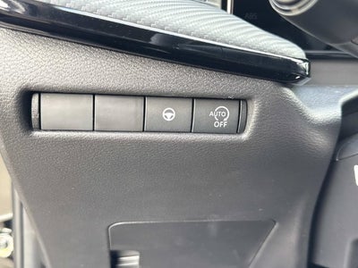 2027 Nissan Kicks SR