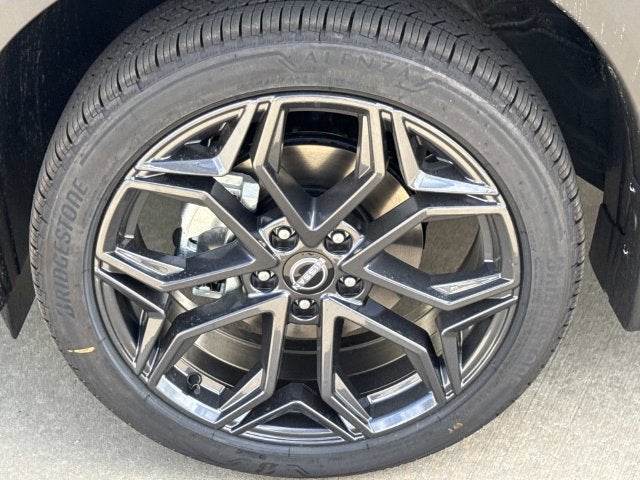2027 Nissan Kicks SR