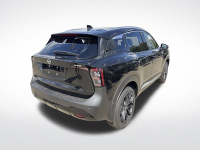 2027 Nissan Kicks SR