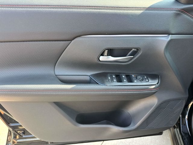 2027 Nissan Kicks SR