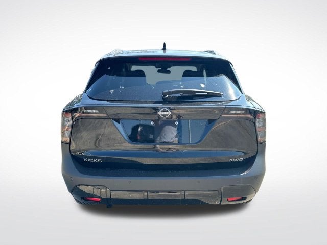 2027 Nissan Kicks SR