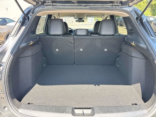2027 Nissan Kicks SR