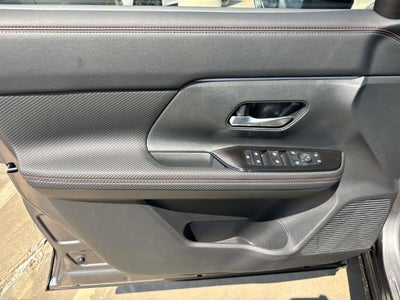 2027 Nissan Kicks SR