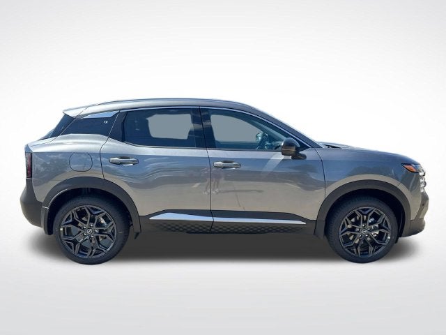 2027 Nissan Kicks SR
