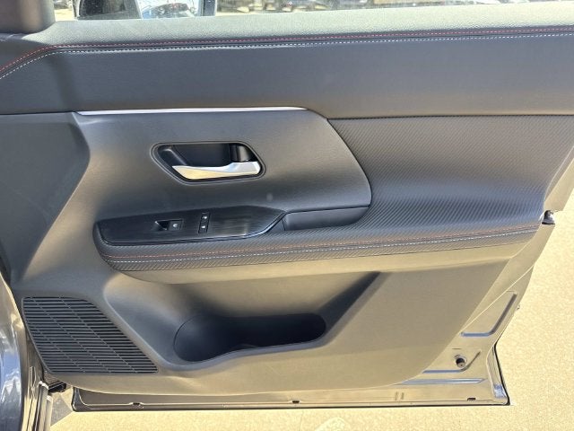 2027 Nissan Kicks SR