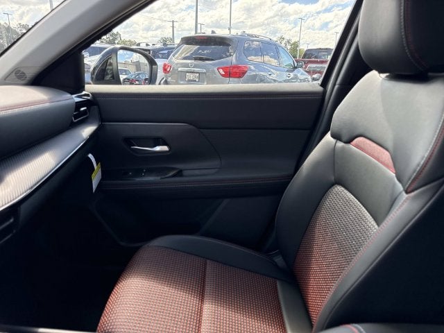 2027 Nissan Kicks SR