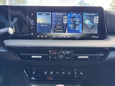 2027 Nissan Kicks SR