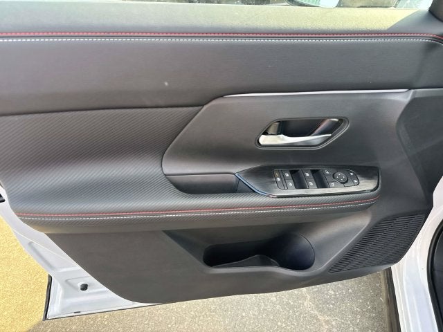 2027 Nissan Kicks SR