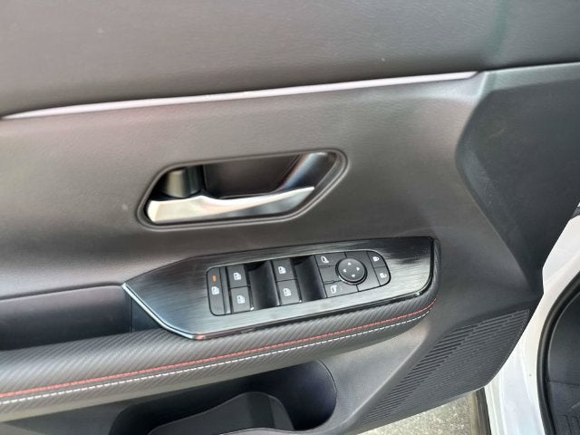 2027 Nissan Kicks SR