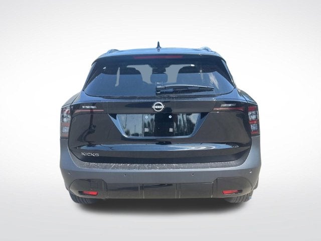 2027 Nissan Kicks SR